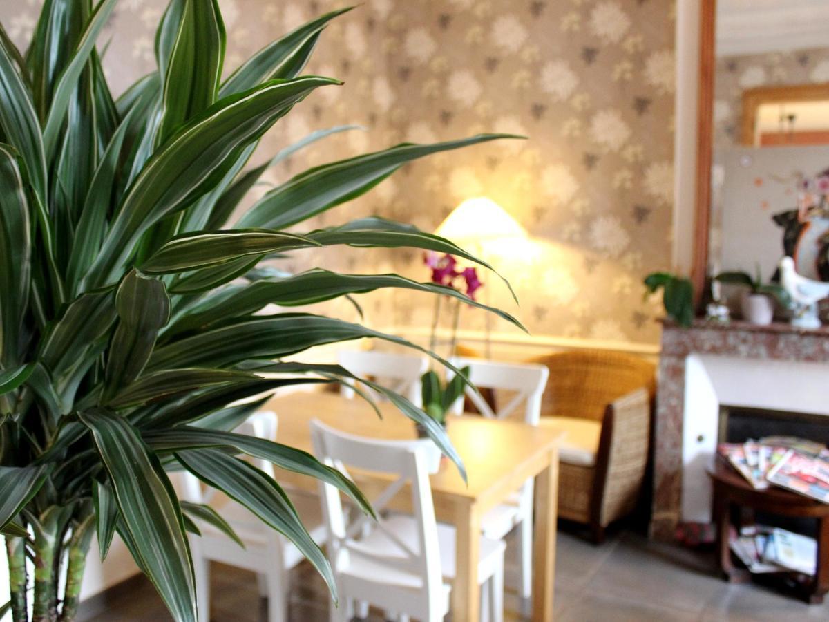 Hotel Les Aubepines Илье Экстерьер фото
