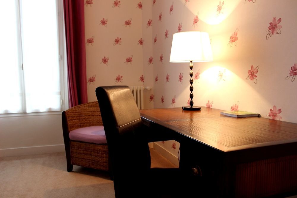 Hotel Les Aubepines Илье Экстерьер фото